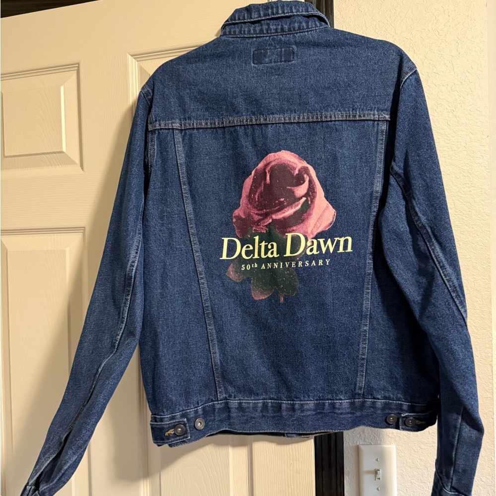 Tanya Tucker “Delta Dawn” 50th anniversary jacket
